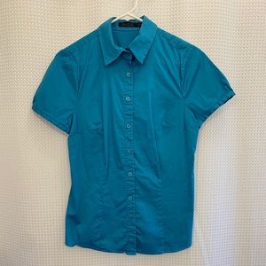 The Limited Essential Shirt Medium Button Down Top